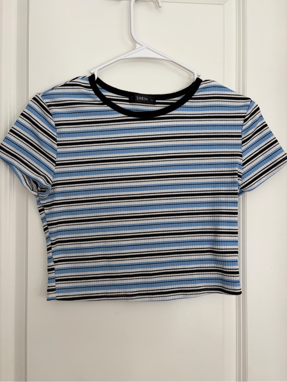 SHEIN Light Blue and Black Striped Ribbed Crop Top